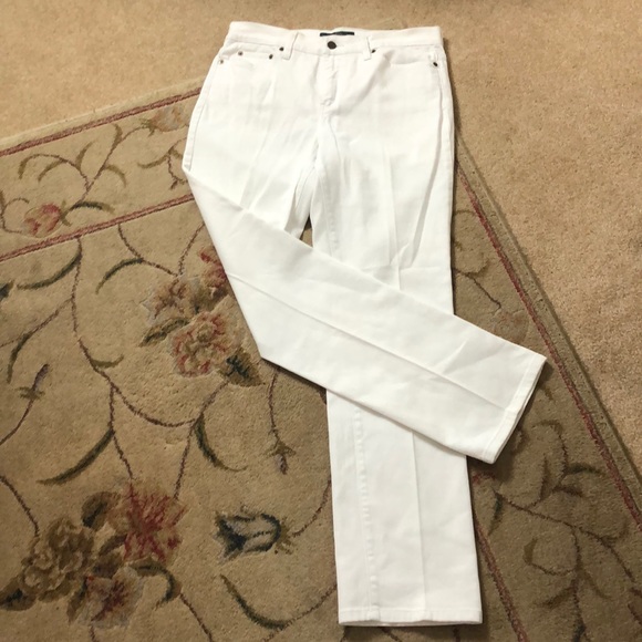 Lauren Ralph Lauren Pants - LRL Lauren white women’s 98% cotton jeans. 6